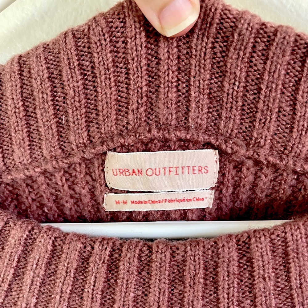 1. Urban Outfitters Sydney Crew Neck - Picture 7 of 7